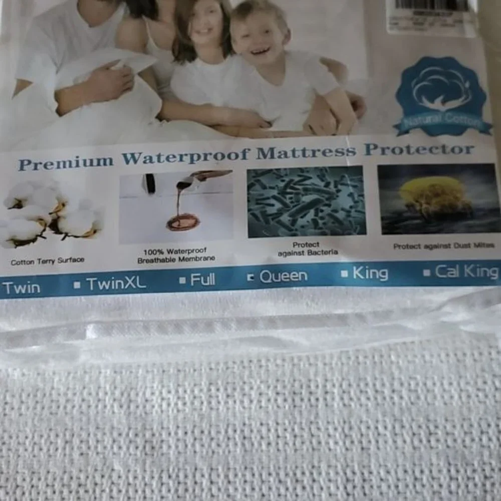 SixDove Premium Queen Waterproof & Breathable‎ Cotton Terry Surface Mattress Pad